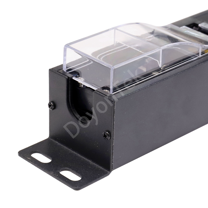 PDU Internal Wiring and Protection Components